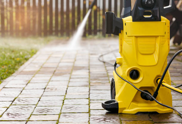 Best Animal Enclosure Cleaning  in Humansville, MO